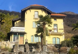 EXCLUSIVE VILLA WITH FANTASTIC LAKE VIEW