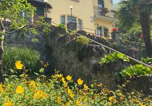 EXCLUSIVE VILLA WITH FANTASTIC LAKE VIEW