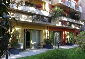 Green Life Elegant Studio in Donizetti residence
