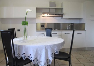 Holiday apartment Manerba del Garda for 1 - 5 persons with 2 bedrooms - Holiday apartment in one or