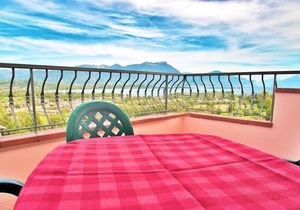 Holiday apartment Manerba del Garda for 1 - 3 persons with 1 bedroom - Holiday apartment in one or m