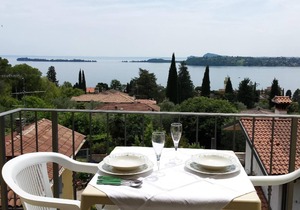 Holiday apartment Gardone Riviera for 1 - 4 persons with 1 bedroom - Holiday apartment