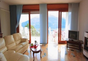 Holiday apartment Cremia for 1 - 8 persons with 4 bedrooms - Holiday apartment