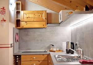 Holiday Apartment 'Stelle Chalet Martina' Near Ski Slopes with Garden & Wi-Fi