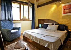 Holiday home in a former mill from the 18th century. With 10 000 m² of land and pool