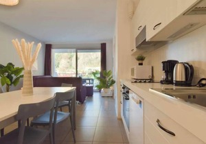 3 bedroom Lake Maggiore apartment with pool