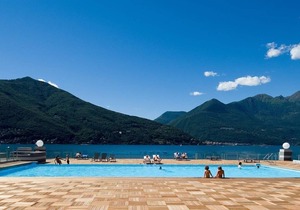 Lake Maggiore 3 bedroom apartment with pool