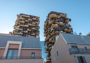 JOIVY 1BR Apt in Isola with Stunning View to Bosco Verticale