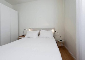 JOIVY 1BR Apt in Isola with Stunning View to Bosco Verticale