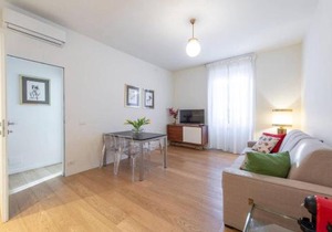 JOIVY 1BR Apt in Isola with Stunning View to Bosco Verticale