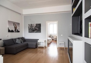 LOVELY FLAT SOLARI