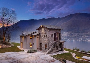 LUXURY VILLA TORNO - Lake Como Unique View & Pool among the quarry rocks