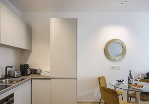 MILAN CHIC Suite 5-hosted by Sweetstay