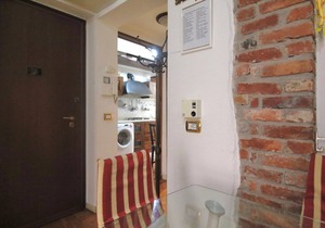 Milan: HOUSE WITH PRIVATE GARDEN AND PARKING