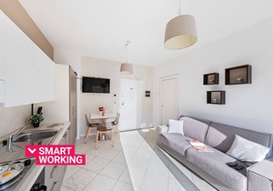 Residenza Miralago with pool - One-bedroom Apartment with city view