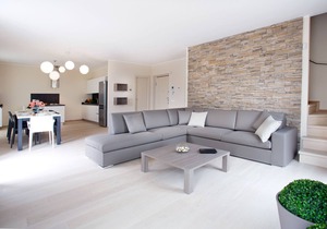 Sala Residence apartment no 5 with spa sleeping 10 by Italian Apartments
