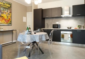 SUGAR RIBBON - CHARMING APARTMENT IN MILAN