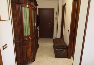 Sunny, metro-friendly apt. near Martesana canal