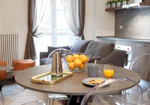 TEA RIBBON - CHARMING APARTMENT IN MILAN