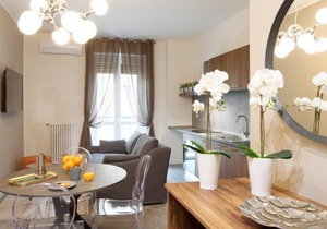 TEA RIBBON - CHARMING APARTMENT IN MILAN