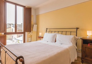 This cozy apartment is located in a complex with a total of 12 apartments in a characteristic and we