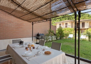 Three-room apartment 7 bed garden garage Gardasee wifi