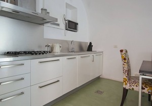 Torno - One Bedroom Apartment, Sleeps 5