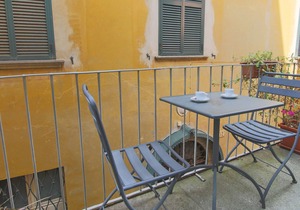 Torno - One Bedroom Apartment, Sleeps 5