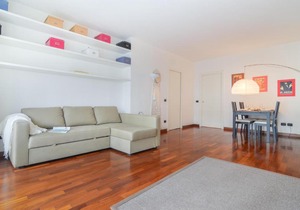 Traiano Halldis Apartment