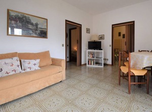 Villa Laura Persons | Vesta