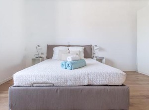 Alessia Flat Sarpi | Chinatown
