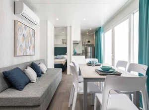 Mobilehome Holiday Village | Colombare