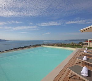 Holiday Persons Bedrooms 