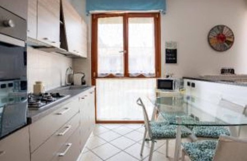 Comasina Apartment | 1 bedroom apartment in milan