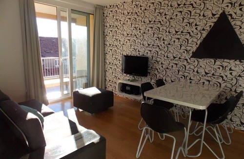 Maccagno Apartment | 1 bedroom Italian Lakes holiday home