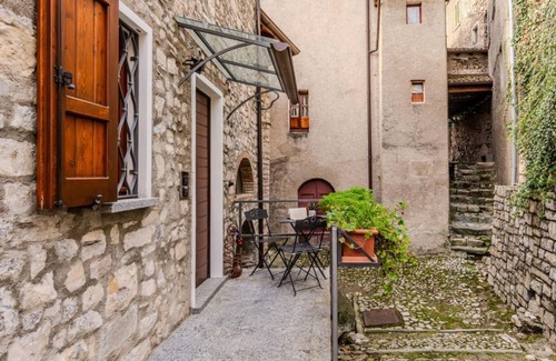 Albogasio Apartment | 100 m² Apartment ∙ 3 bedrooms ∙ 6 guests
