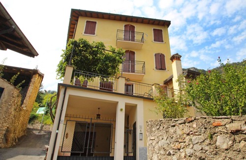 Liano-Formaga Apartment | 100 m² Apartment ∙ 3 bedrooms ∙ 5 guests