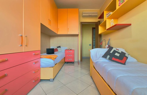 Gallaratese Apartment | 100 m² Apartment ∙ 3 bedrooms ∙ 6 guests