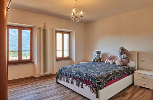 Naggio Apartment | 100 m² Apartment ∙ 4 guests