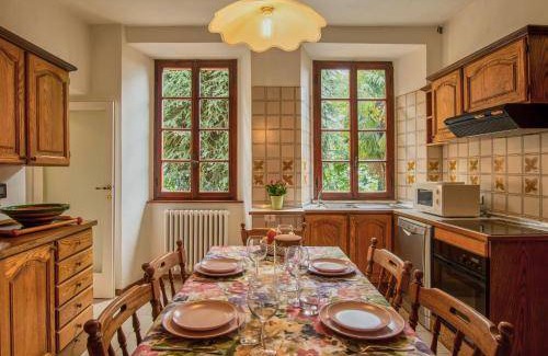 Tavernerio Apartment | 100 m² Apartment ∙ 2 bedrooms ∙ 4 guests