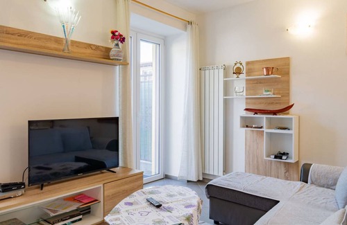 Piano House | 100 m² House ∙ 2 bedrooms ∙ 6 guests