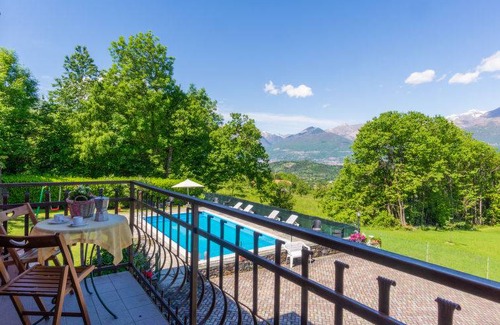 Colico House | 100 m² House ∙ 2 bedrooms ∙ 6 guests