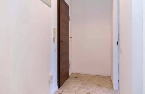 Cesano Boscone Resort | 100 m² Private room ∙ 1 bedroom ∙ 1 guest