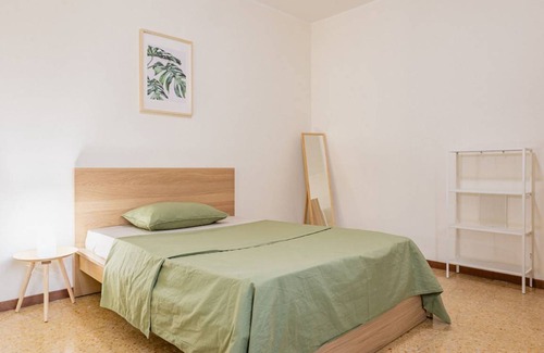 Gallaratese Resort | 100 m² Private room ∙ 1 bedroom ∙ 1 guest