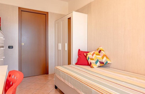 Niguarda Resort | 100 m² Private room ∙ 1 bedroom ∙ 1 guest
