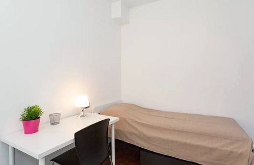 Bicocca Other | 100 m² Shared room ∙ 1 bedroom ∙ 2 guests