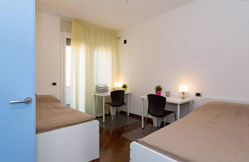 Bicocca Other | 100 m² Shared room ∙ 1 bedroom ∙ 2 guests