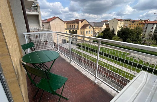 Zona Risorgimento Apartment | 103 m² Apartment ∙ 2 bedrooms ∙ 6 guests