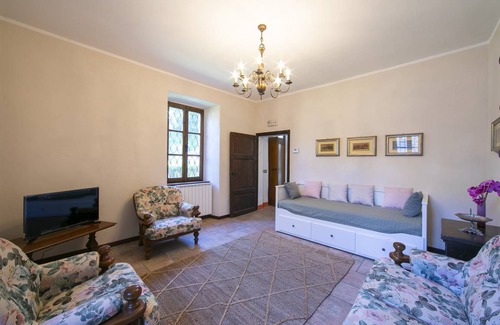 Brebbia Villa | 110 m² Villa ∙ 2 bedrooms ∙ 6 guests