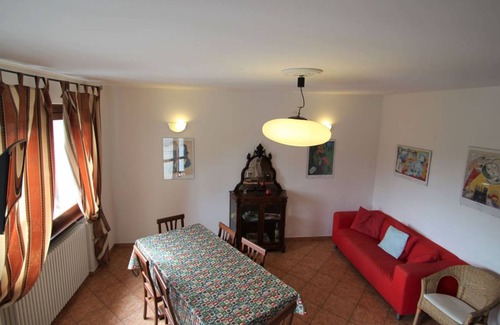 Brezzo di Bedero Villa | 110 m² Villa ∙ 4 bedrooms ∙ 8 guests